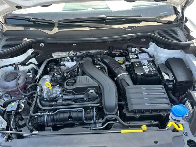 2026 Volkswagen Taos SEL