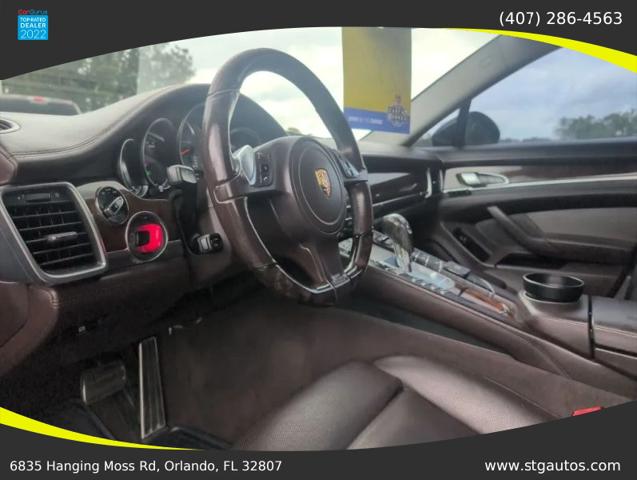 2015 Porsche Panamera 4S