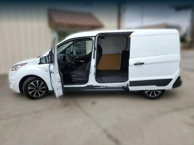2017 Ford Transit Connect XLT