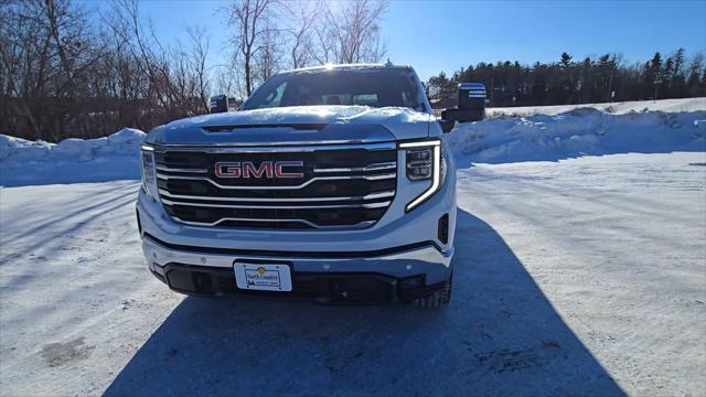 2026 GMC Sierra 1500 Crew Cab, Standard Bed, SLT, 4WD