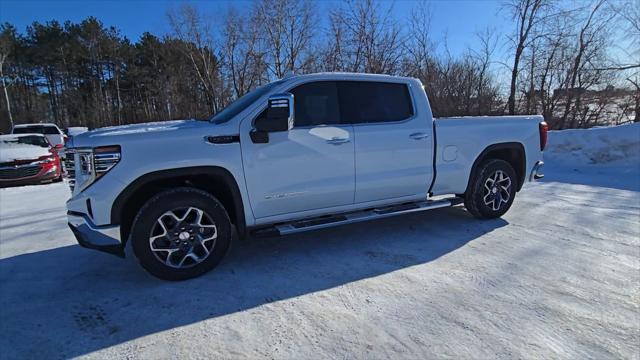 2026 GMC Sierra 1500 Crew Cab, Standard Bed, SLT, 4WD