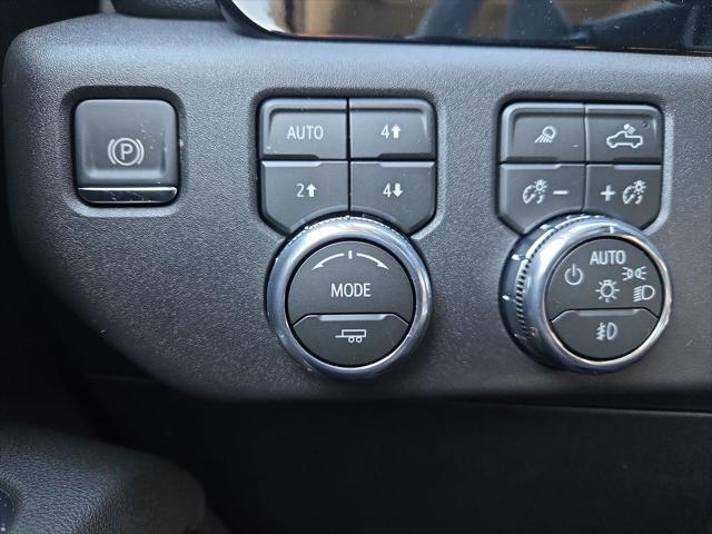 2026 GMC Sierra 1500 Crew Cab, Standard Bed, SLT, 4WD