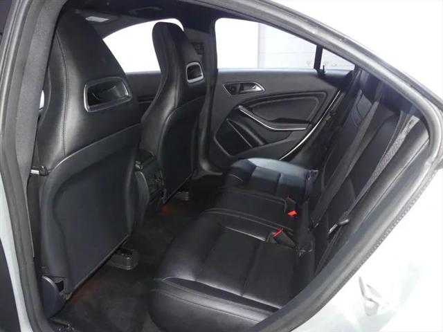 2015 Mercedes-Benz CLA 4MATIC