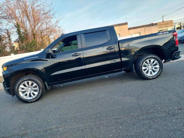 2021 Chevrolet Silverado 1500 4WD Crew Cab Short Bed Custom