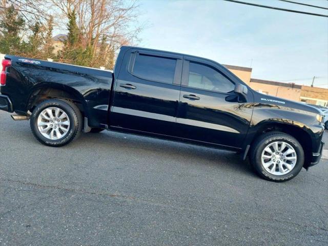 2021 Chevrolet Silverado 1500 4WD Crew Cab Short Bed Custom