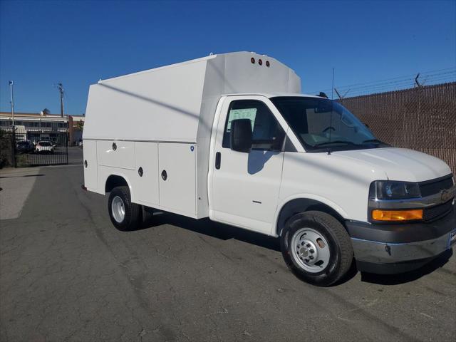 2026 Chevrolet Express Cutaway Work Van