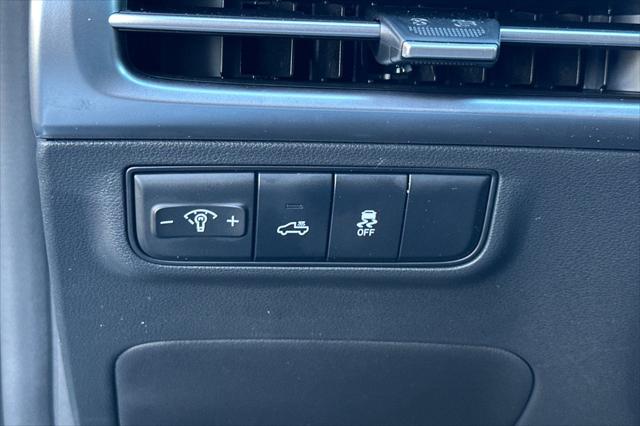 2026 Hyundai Santa Cruz SEL Activity