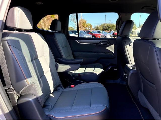 2026 GMC Acadia AT4 AWD
