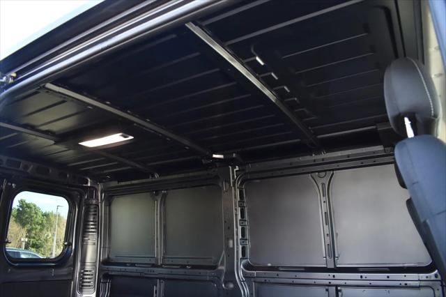 2026 Ram ProMaster 2500 Cargo Van Tradesman Low Roof 136" WB w/Pass Seat