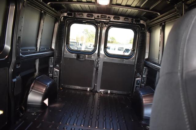 2026 Ram ProMaster 2500 Cargo Van Tradesman Low Roof 136" WB w/Pass Seat