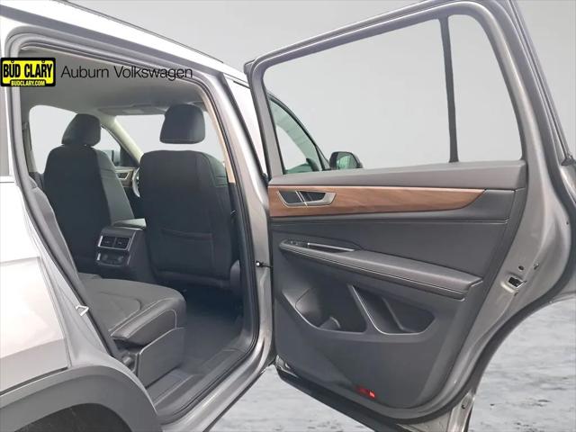 2026 Volkswagen Atlas SE