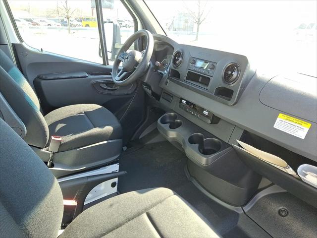 2023 Mercedes-Benz Sprinter 4500 Chassis Standard Roof 4-Cyl Diesel HO