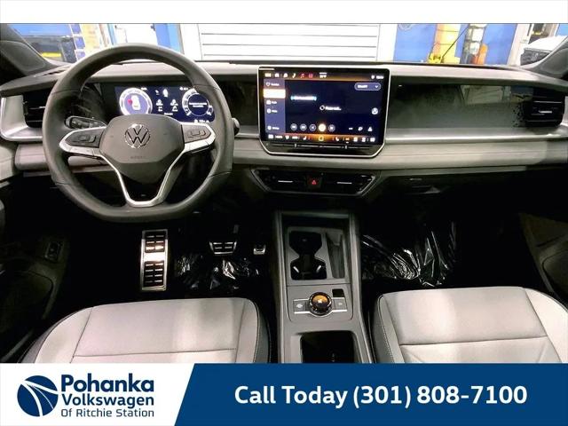 2026 Volkswagen Tiguan SE R-Line Black