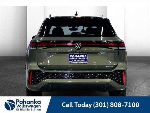 2026 Volkswagen Tiguan SE R-Line Black