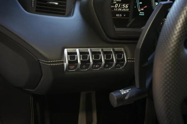 2015 Lamborghini Aventador LP700-4