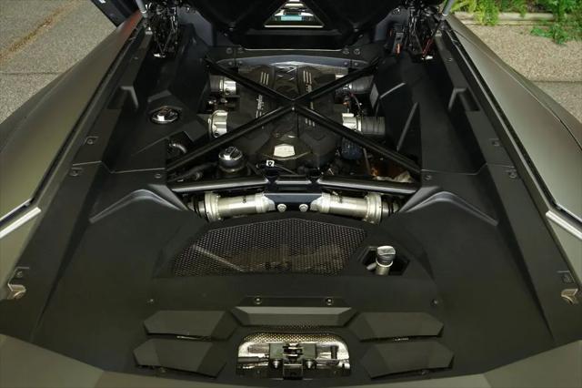 2015 Lamborghini Aventador LP700-4