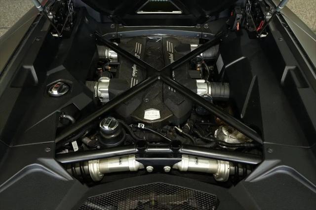 2015 Lamborghini Aventador LP700-4