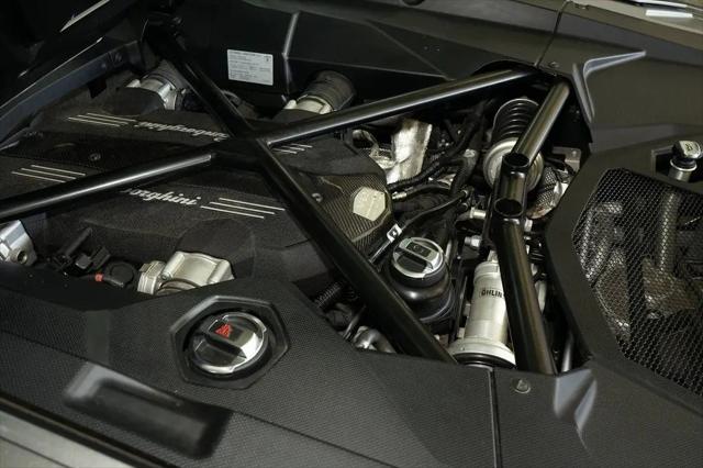 2015 Lamborghini Aventador LP700-4