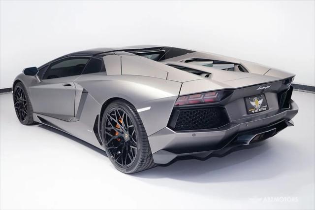 2015 Lamborghini Aventador LP700-4