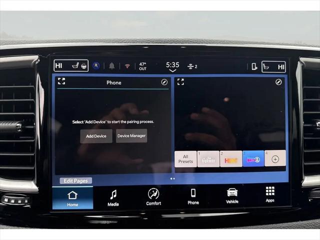 2026 Chrysler Pacifica Select