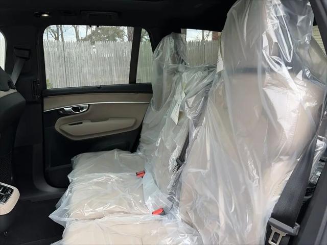 2026 Volvo XC90 Ultra, B6 AWD Gas (mild hybrid), Gasoline, Bright, 7 Seats