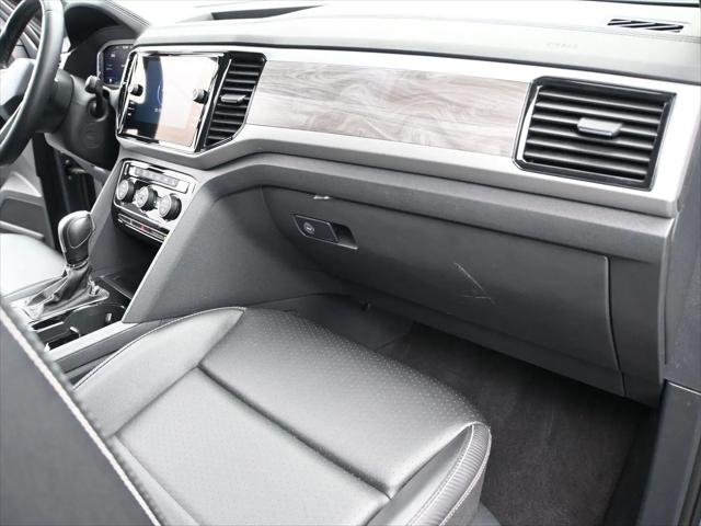 2022 Volkswagen Atlas Cross Sport 3.6L V6 SE w/Technology