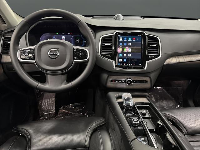2024 Volvo XC90 Recharge T8 Ultimate 6-Seater