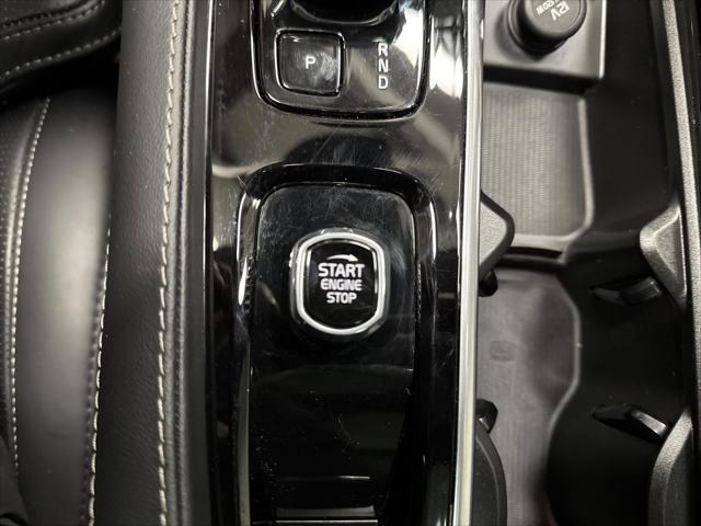 2024 Volvo XC90 Recharge T8 Ultimate 6-Seater