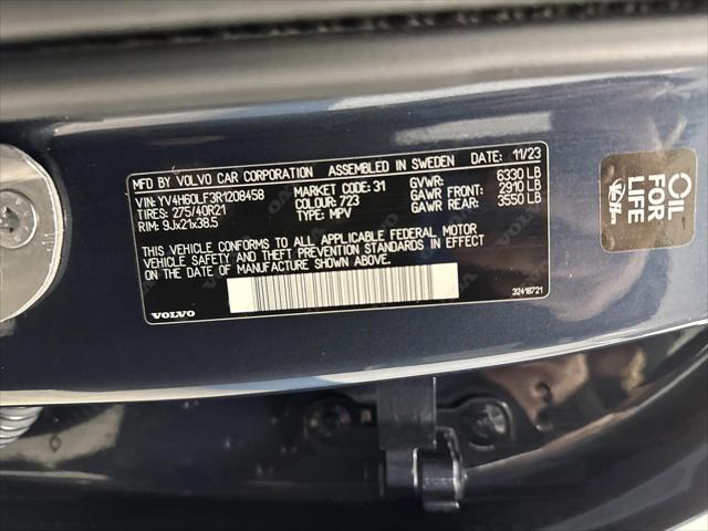 2024 Volvo XC90 Recharge T8 Ultimate 6-Seater