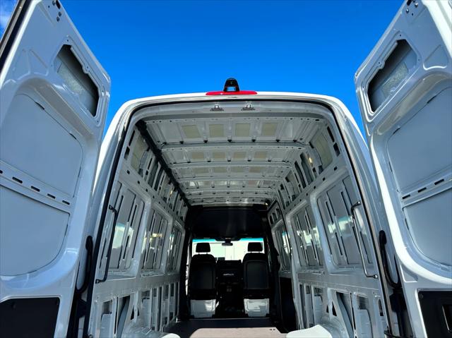 2026 Mercedes-Benz Sprinter 3500 High Roof 4-Cyl Diesel HO