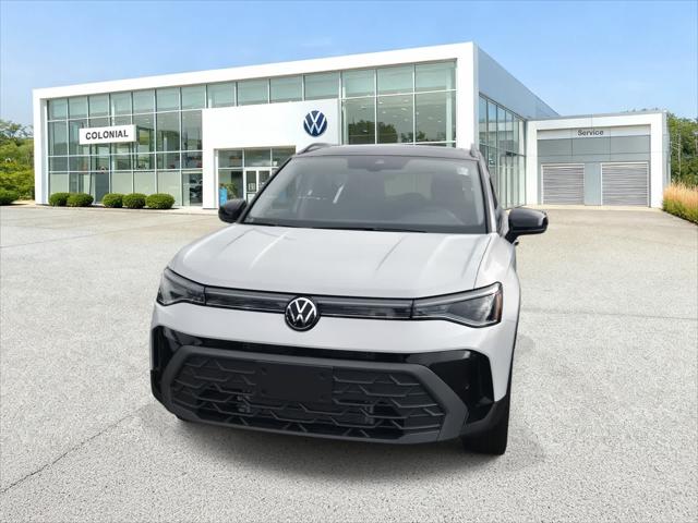 2026 Volkswagen Taos SE Black