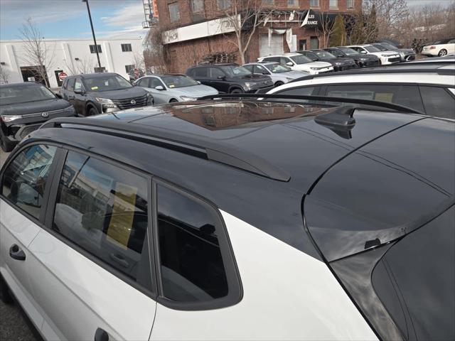 2026 Volkswagen Taos SE Black