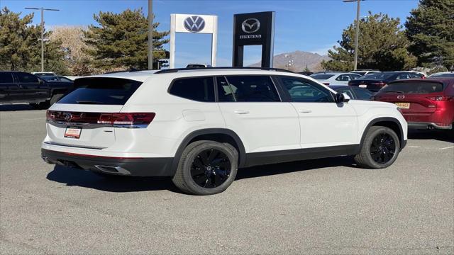 2026 Volkswagen Atlas SE with Technology