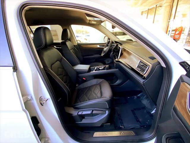 2026 Volkswagen Atlas SE with Technology