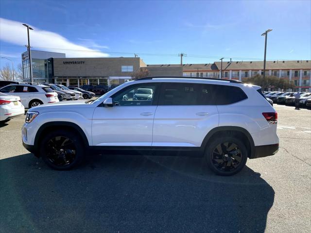 2026 Volkswagen Atlas SE with Technology