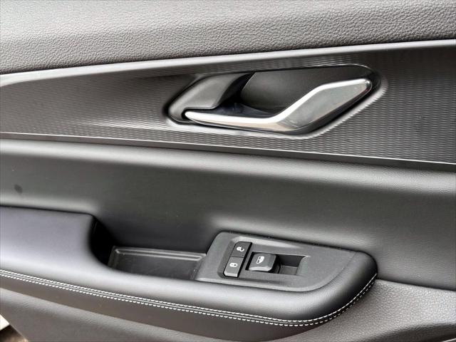 2025 Jeep Grand Cherokee Altitude X 4x4 [18]