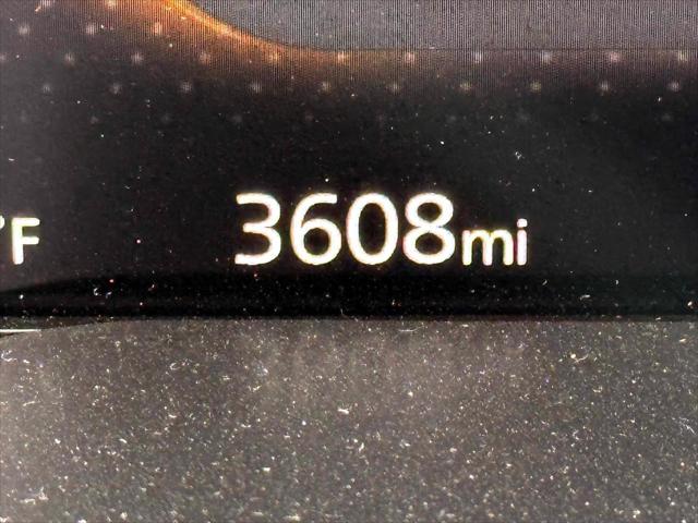 2025 Mazda CX-90 PHEV Premium Sport [28]