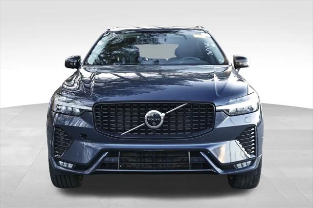 2024 Volvo XC60 B5 Plus Dark Theme