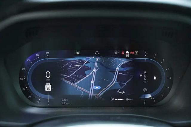 2024 Volvo XC60 B5 Plus Dark Theme