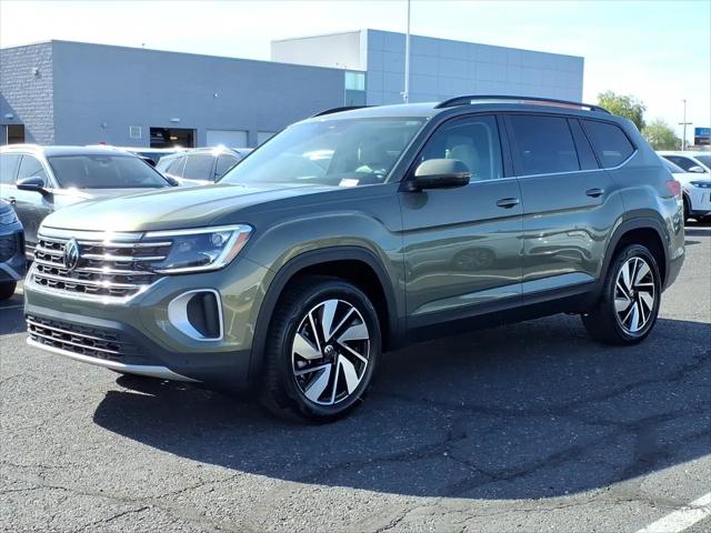 2026 Volkswagen Atlas SE with Technology