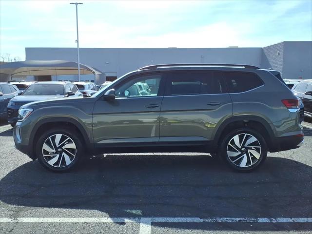 2026 Volkswagen Atlas SE with Technology