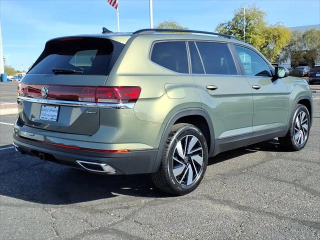 2026 Volkswagen Atlas SE with Technology