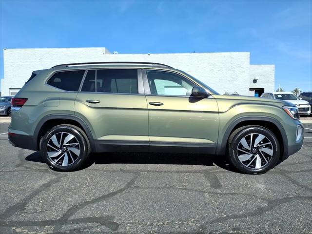 2026 Volkswagen Atlas SE with Technology