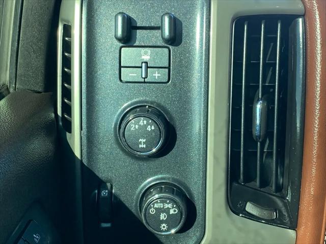 2015 Chevrolet Silverado 3500HD High Country