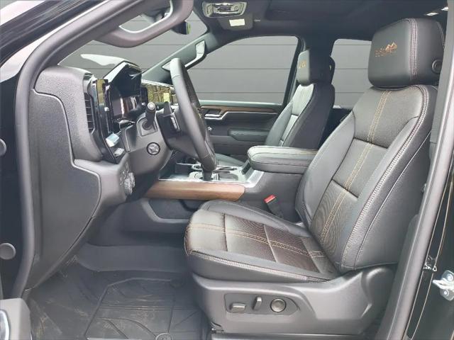 2026 Chevrolet Silverado 1500 4WD Crew Cab Short Bed High Country
