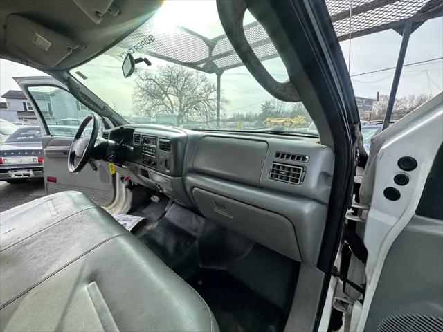 2004 Ford F-450 XL