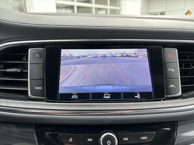 2023 Buick Enclave Essence FWD