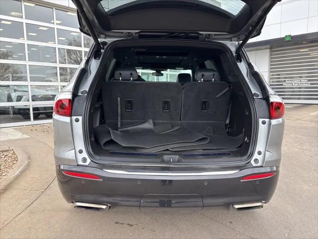 2023 Buick Enclave Essence FWD