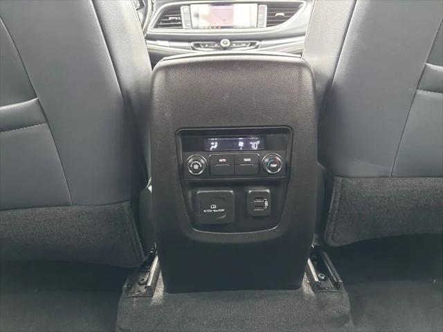 2023 Buick Enclave Essence FWD