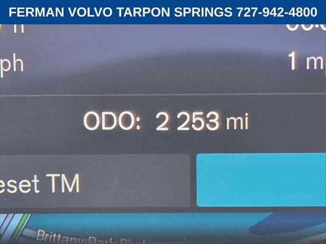 2026 Volvo XC90 Plug-In Hybrid Core, T8 AWD, Electric/Gasoline, Bright, 7 Seats